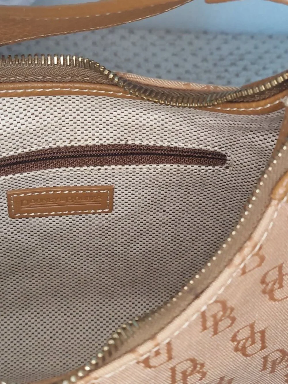 Dooney & Bourke this vintage